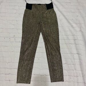 Forever 21 Women’s Gold and Black Glitter High waist ankle Pants Medium GUC